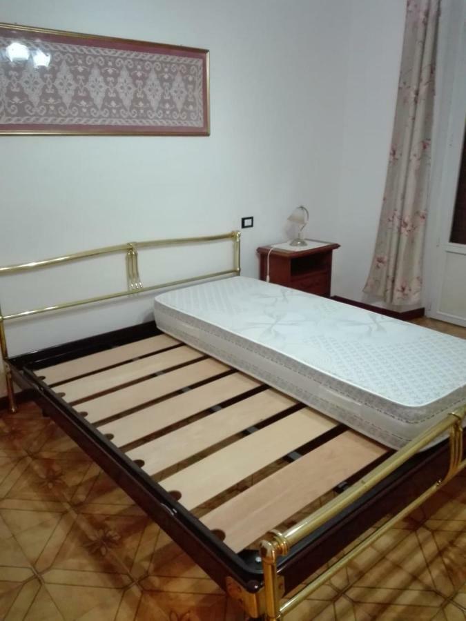 La Casa Di Walter Apartment Леванто Екстериор снимка